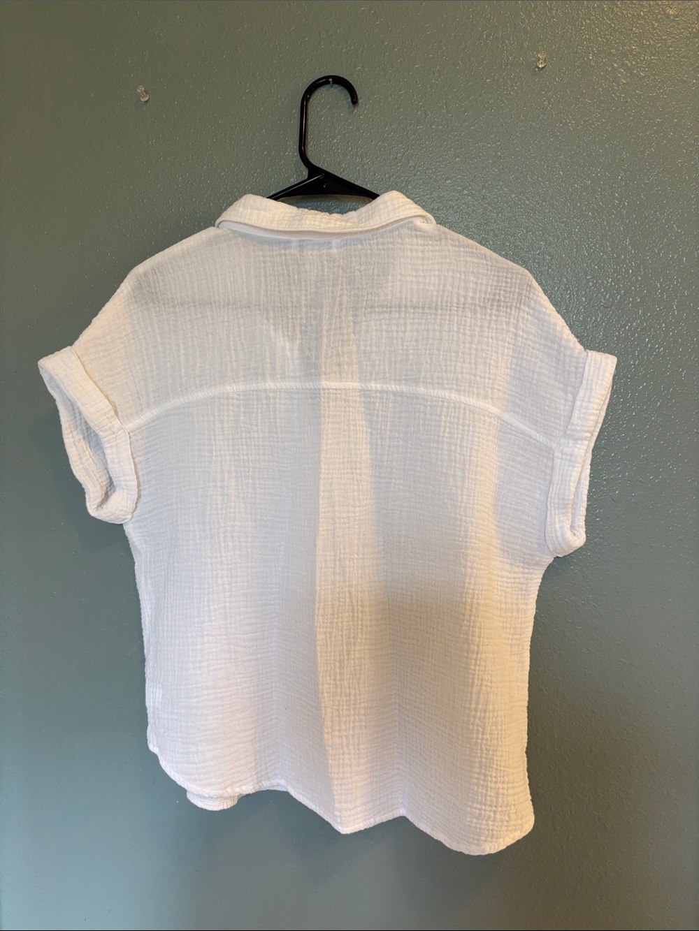 Jessica Simpson White Short-Sleeve Button-Down Gauze Shirt | M| - Picture 6 of 6